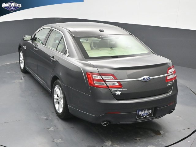 Used 2015 Ford Taurus SEL w/ Equipment Group 201A FWD image 13