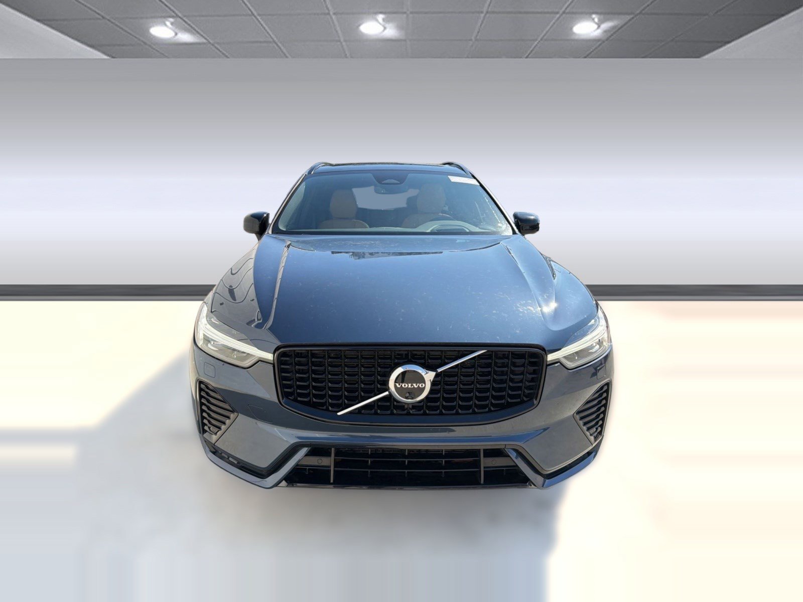 Used 2023 Volvo XC60 B5 Ultimate w/ Climate Package image 6