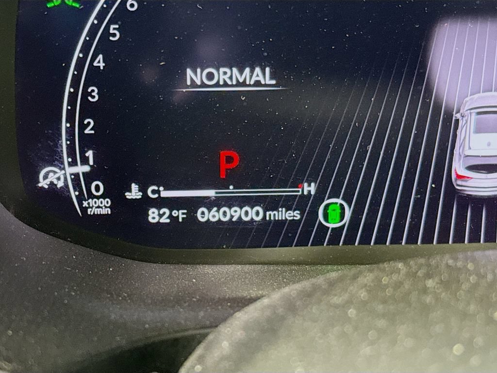 Used 2023 Acura MDX FWD w/ Technology Package image 12