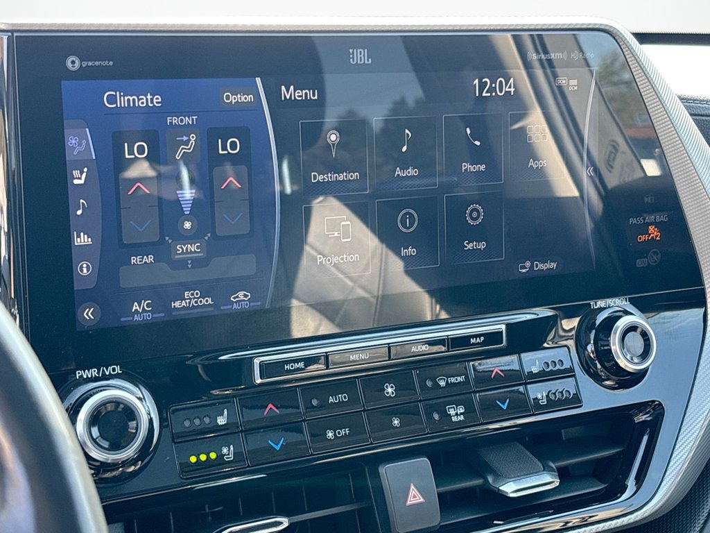 Used 2022 Toyota Highlander Platinum AWD/4WD image 39