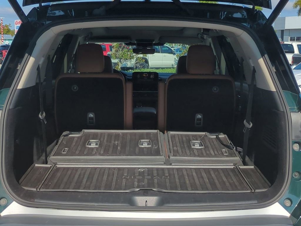Certified 2024 Nissan Pathfinder Platinum image 13