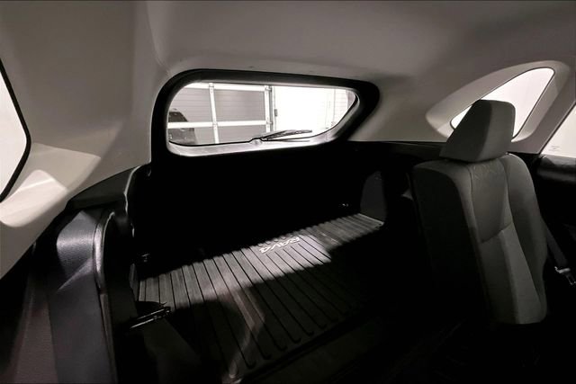 Used 2021 Toyota RAV4 XLE w/ XLE Grade Weather Package image 27