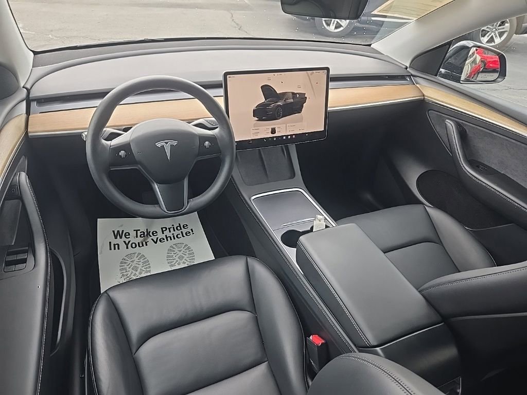 Used 2023 Tesla Model Y Long Range image 22