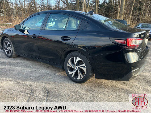 Used 2023 Subaru Legacy Premium image 5