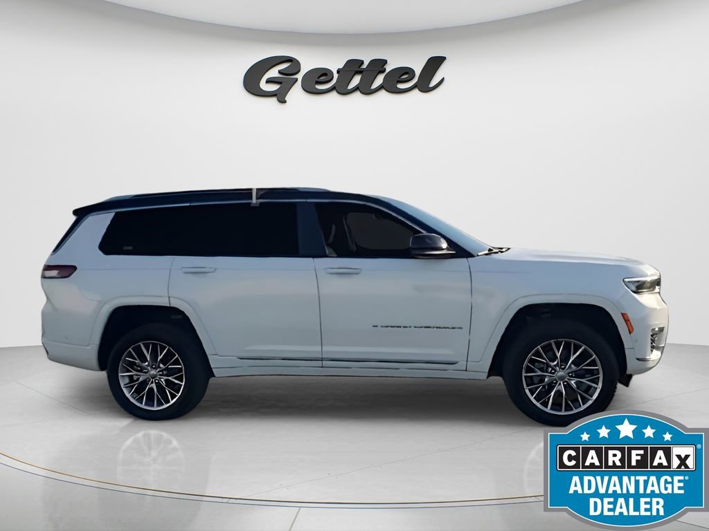 Used 2023 Jeep Grand Cherokee L Summit w/ Luxury Tech Group V image 12