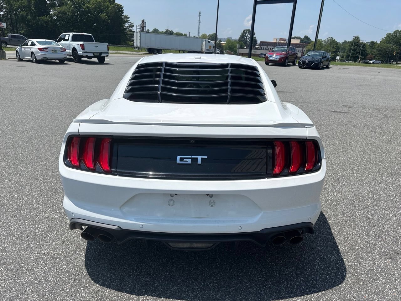 Used 2019 Ford Mustang GT Premium w/ Equipment Group 401A RWD image 7