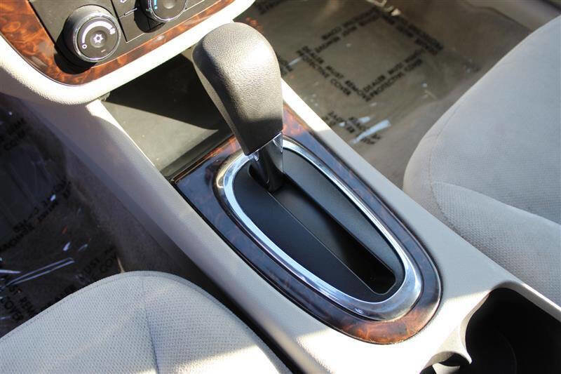 Used 2016 Chevrolet Impala Limited LS FWD image 18