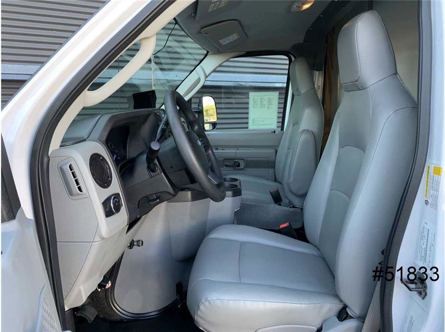 Used 2023 Ford E-450 and Econoline 450 Super Duty w/ Power Windows & Locks Group image 25