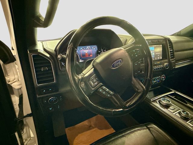 Used 2019 Ford Expedition Limited AWD/4WD image 12