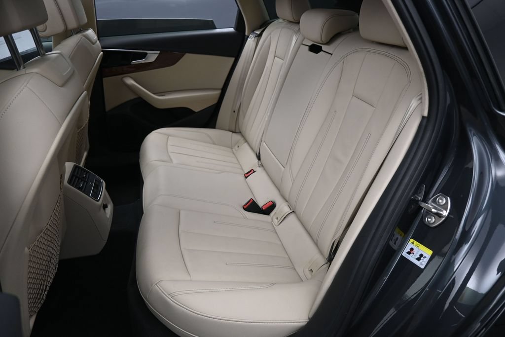 Used 2024 Audi A4 2.0T allroad Premium w/ Convenience Package AWD/4WD image 25