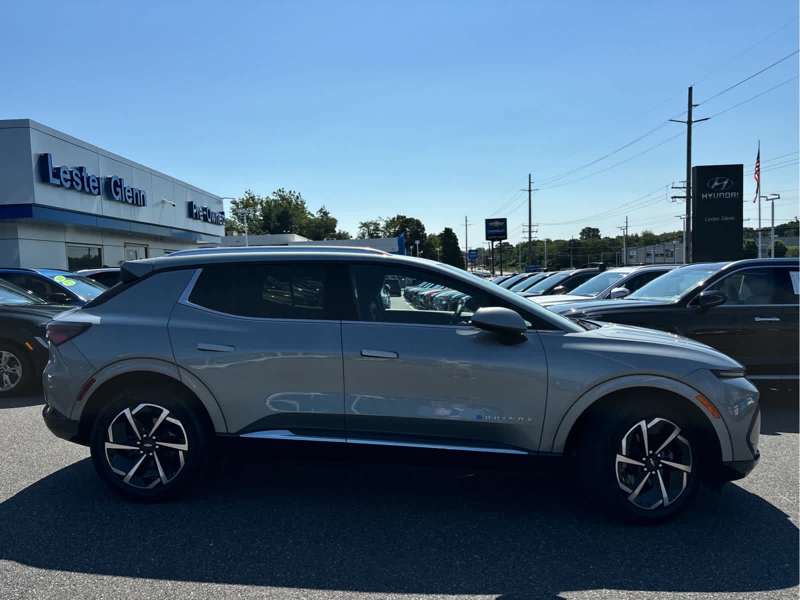 Certified 2024 Chevrolet Equinox EV LT AWD/4WD image 3