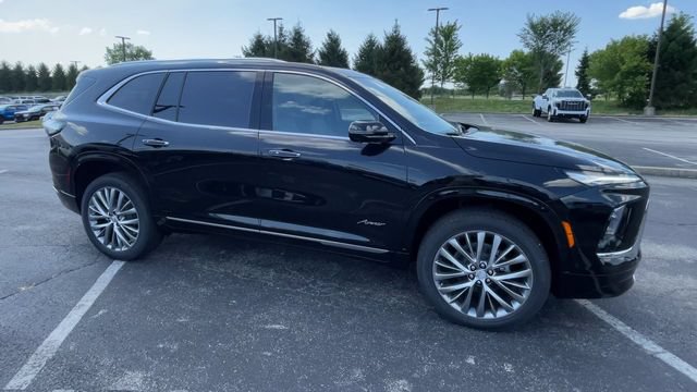 New 2026 Buick Enclave Avenir w/ Super Cruise Package AWD/4WD image 3
