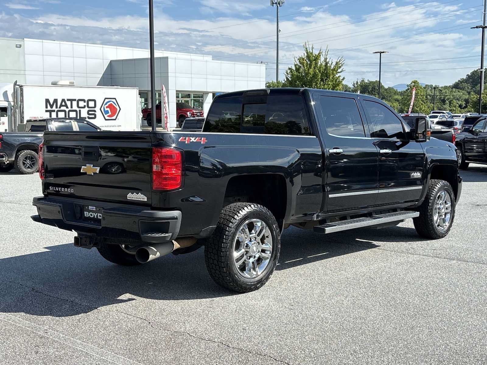 Used 2019 Chevrolet Silverado 2500 High Country w/ Duramax Plus Package AWD/4WD image 6