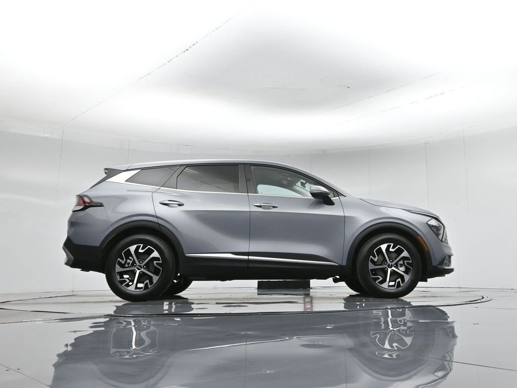 Used 2023 Kia Sportage EX image 49