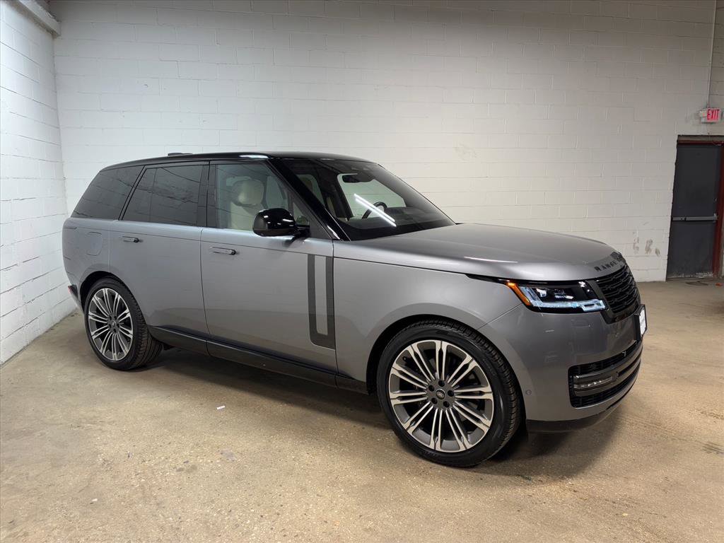 Used 2023 Land Rover Range Rover SE image 5