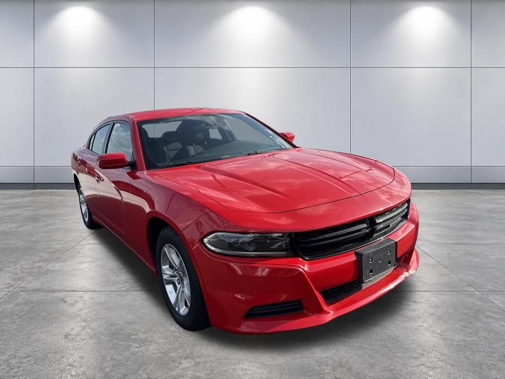 Used 2022 Dodge Charger SXT RWD image 3
