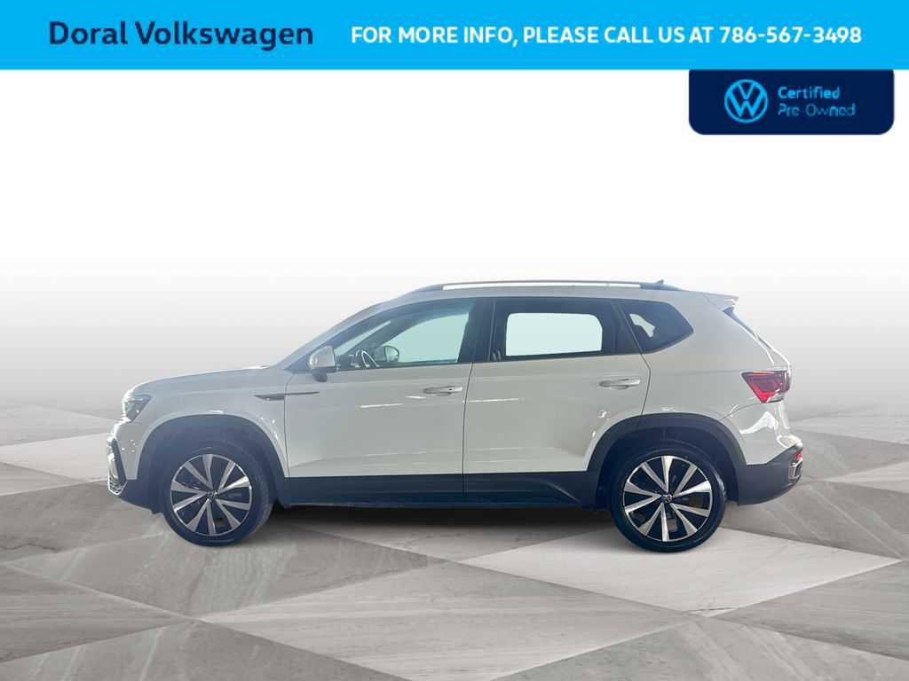 Certified 2022 Volkswagen Taos SE FWD image 5