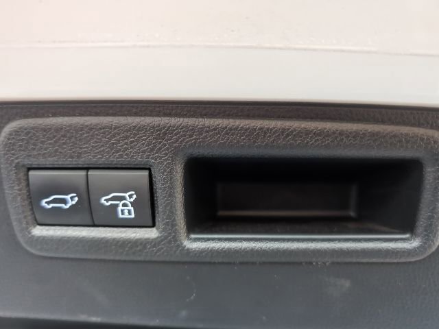 Used 2021 Toyota Venza Limited w/ Advanced Technology Package image 32