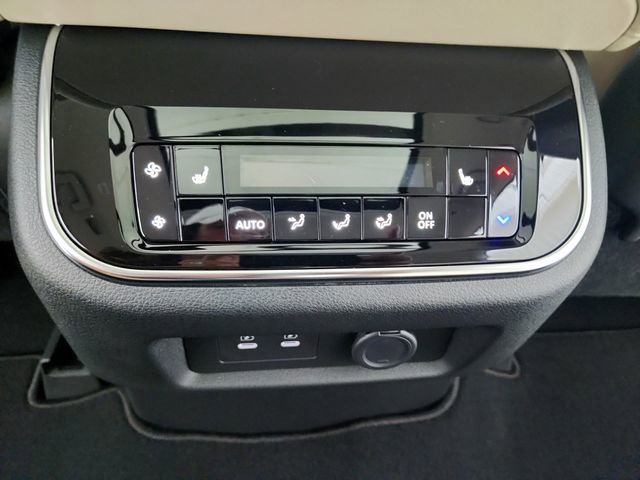 New 2026 Nissan Armada Platinum Reserve image 36