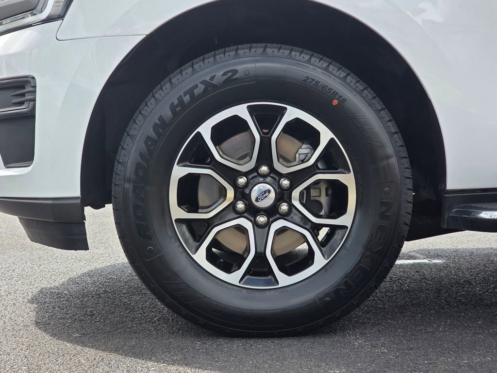 Used 2023 Ford Expedition Max XLT AWD/4WD image 9