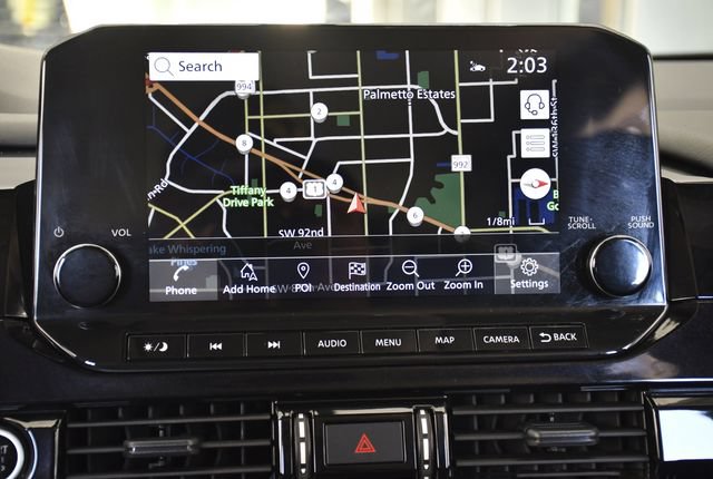 Used 2024 Nissan Pathfinder SL AWD/4WD image 16
