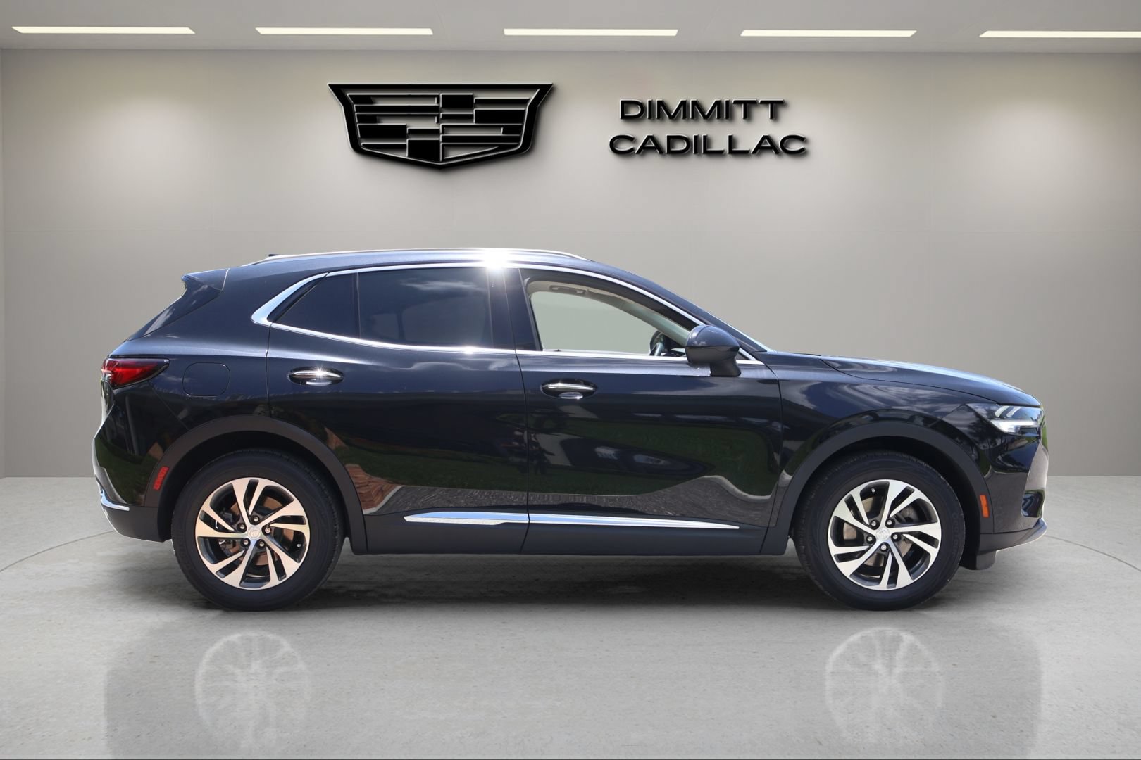 Used 2021 Buick Envision Essence FWD image 4