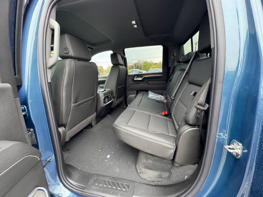 New 2026 GMC Sierra 3500 Denali w/ Technology Package AWD/4WD image 19