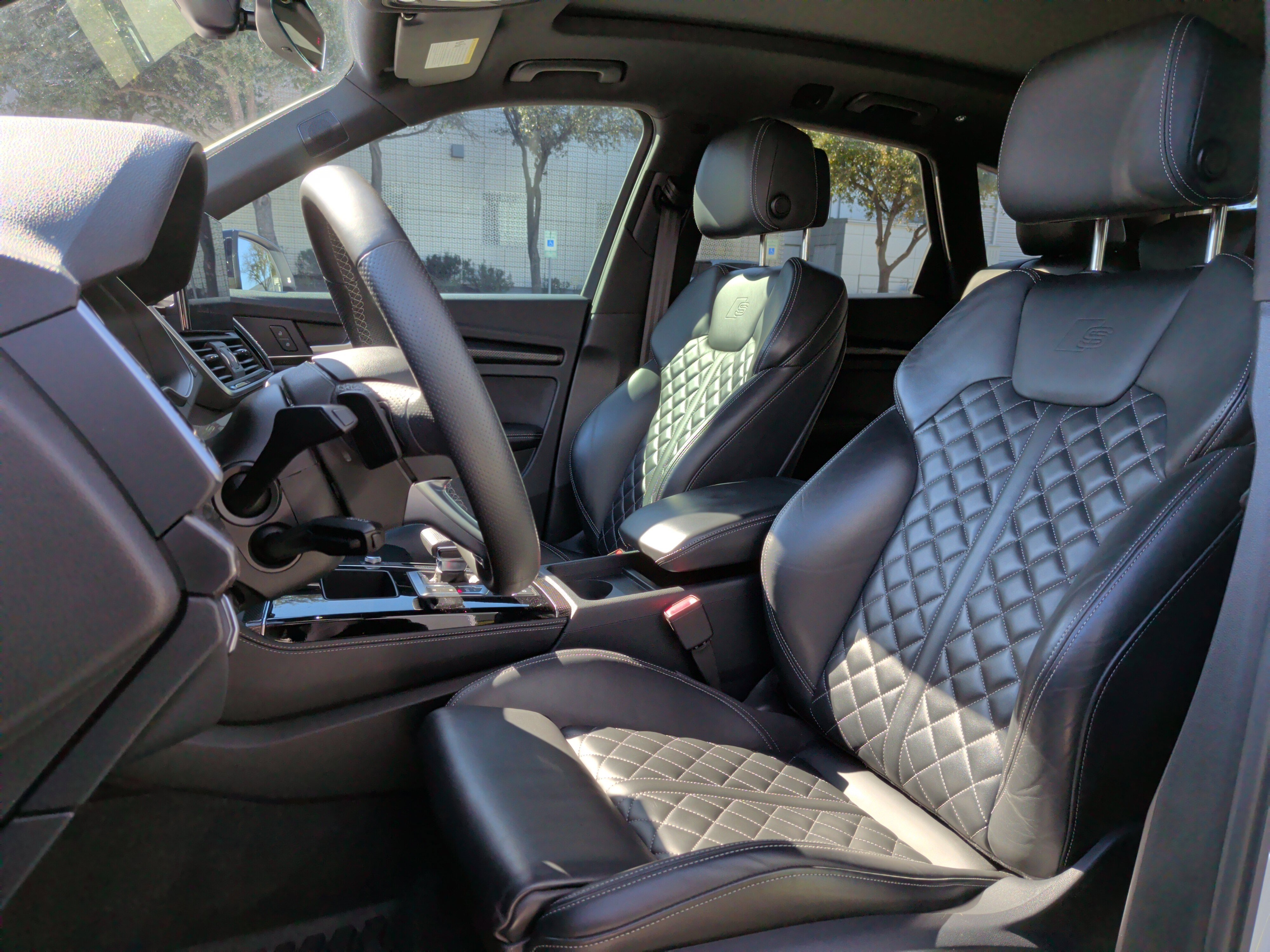 Used 2024 Audi SQ5 Premium Plus w/ Premium Plus Package image 16