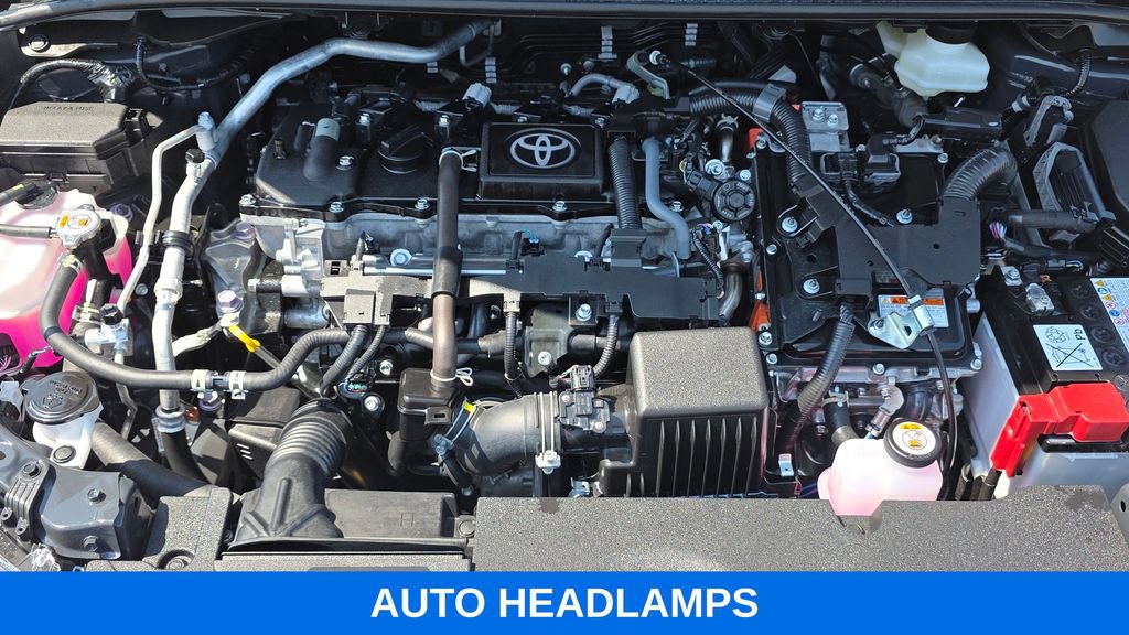 Used 2025 Toyota Corolla XLE FWD image 11