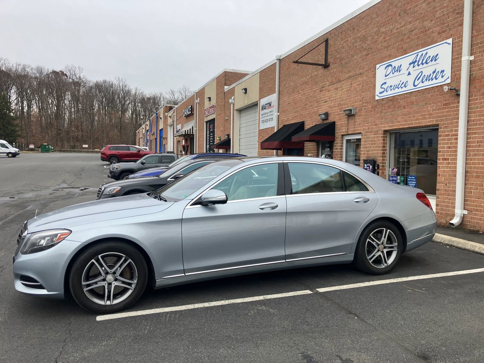Used 2016 Mercedes-Benz S 550 4MATIC Sedan image 4