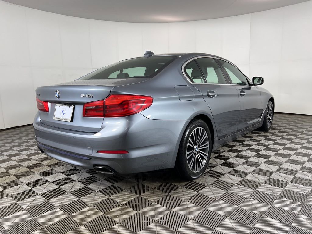 Used 2018 BMW 540i xDrive AWD/4WD image 7