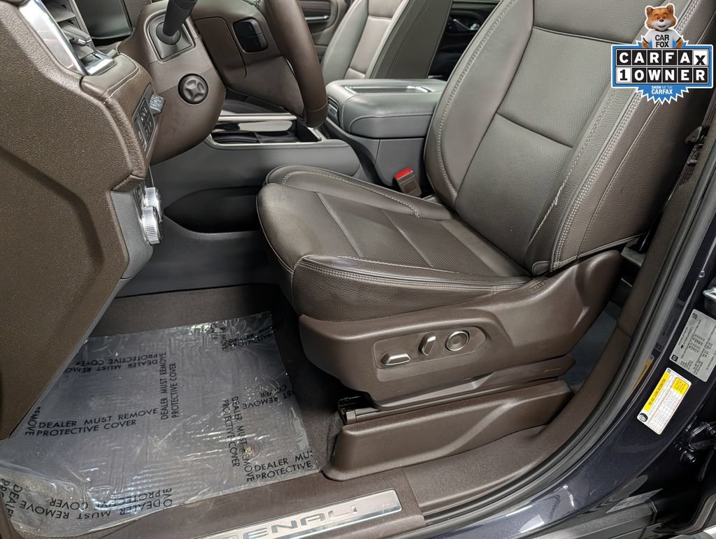 Used 2023 GMC Yukon Denali AWD/4WD image 10