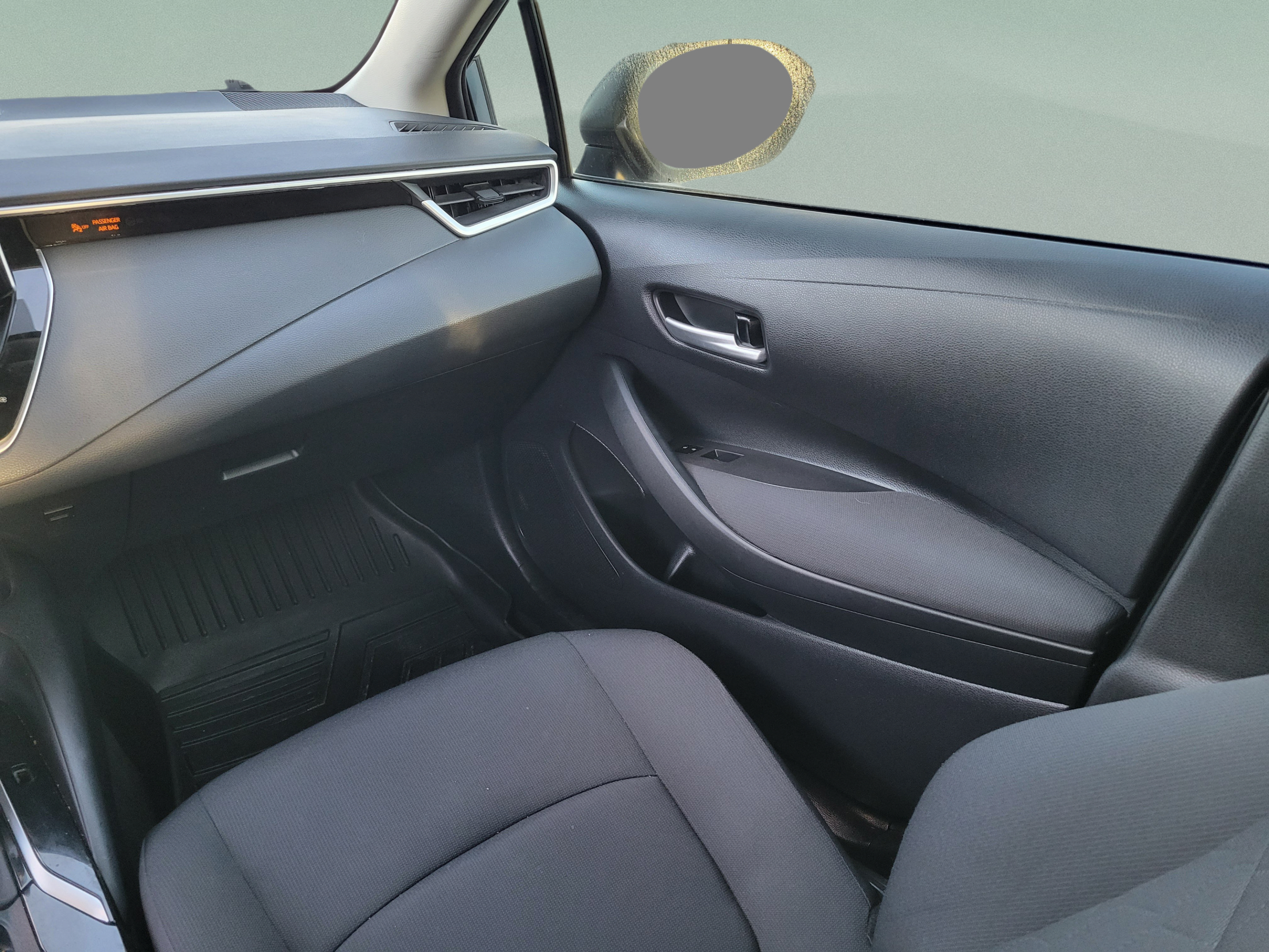 Used 2021 Toyota Corolla LE FWD image 10