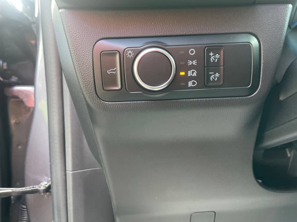 Used 2024 Ford Escape Active w/ Tech Pack #1 FWD image 19