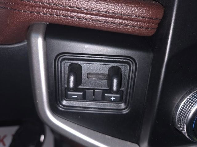 Used 2023 Ford Expedition Max Limited image 30