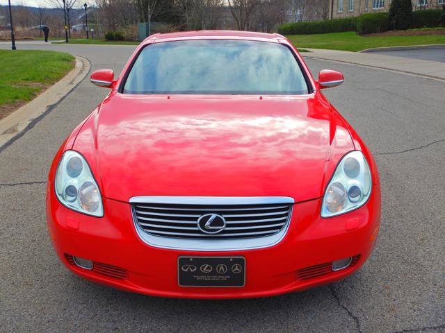 Used 2004 Lexus SC 430 Convertible image 8