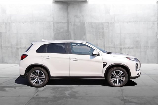 Used 2024 Mitsubishi Outlander Sport ES AWD/4WD image 5