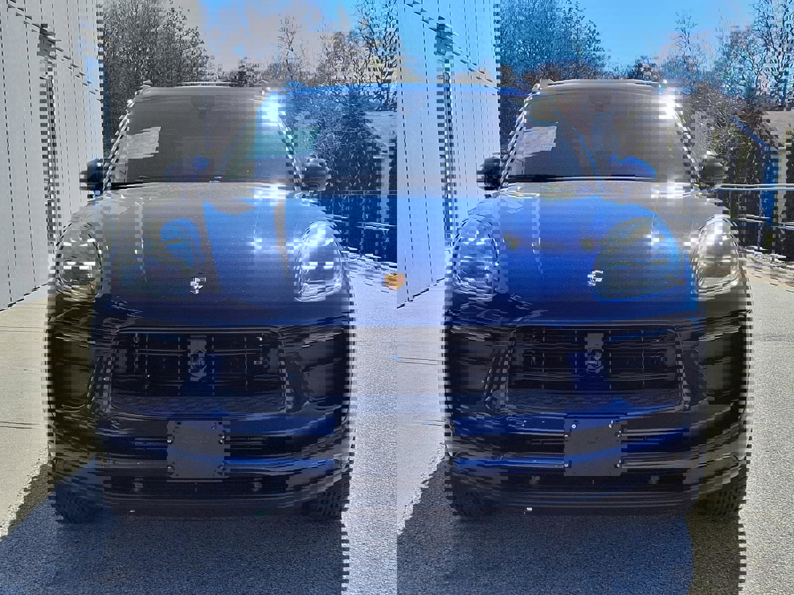 Used 2022 Porsche Macan image 2