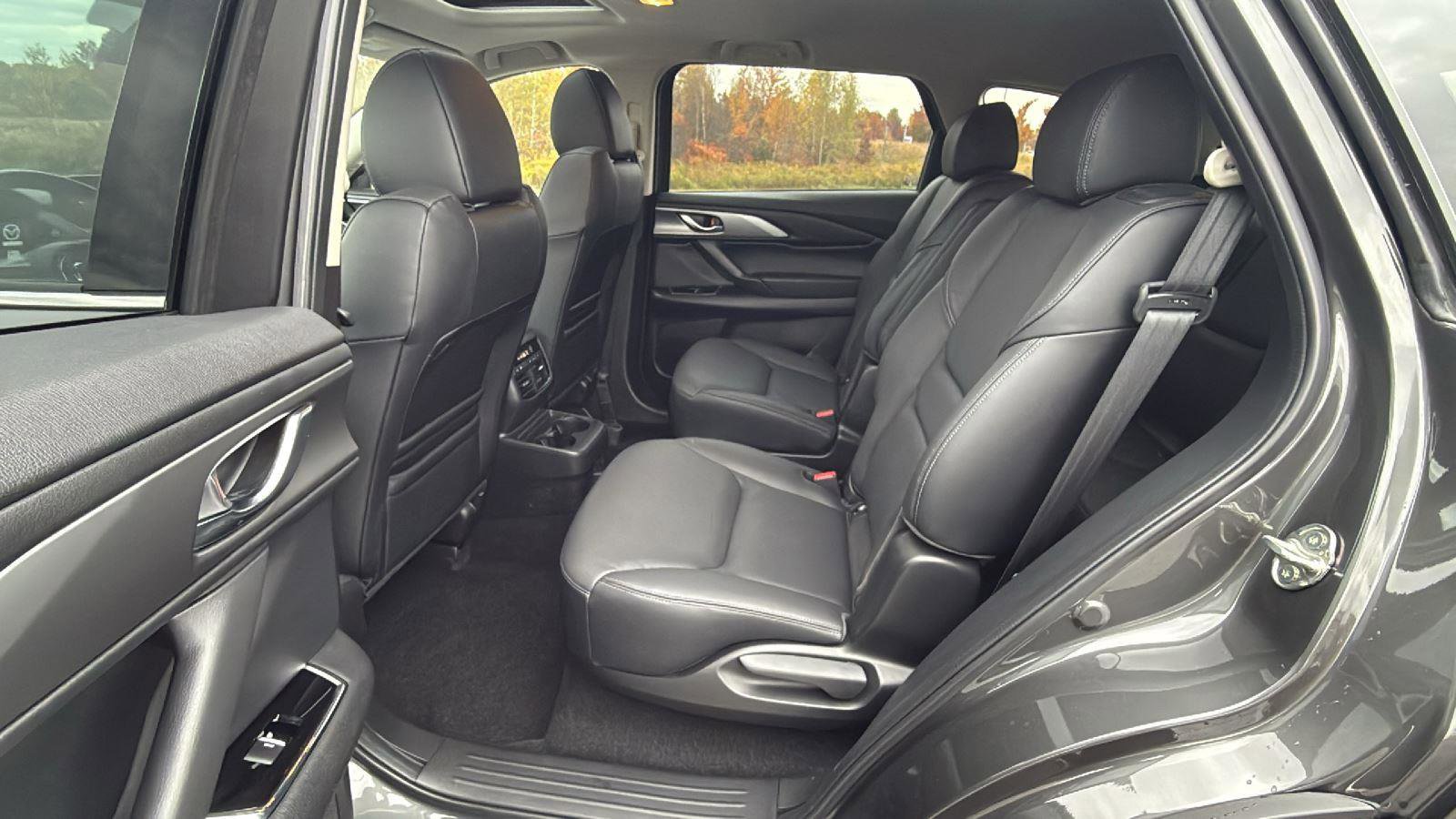Used 2023 MAZDA CX-9 Touring image 24