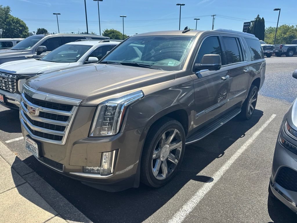 Used 2015 Cadillac Escalade ESV Premium AWD/4WD image 4