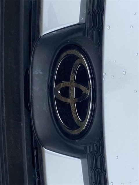 Used 2023 Toyota Corolla LE image 9