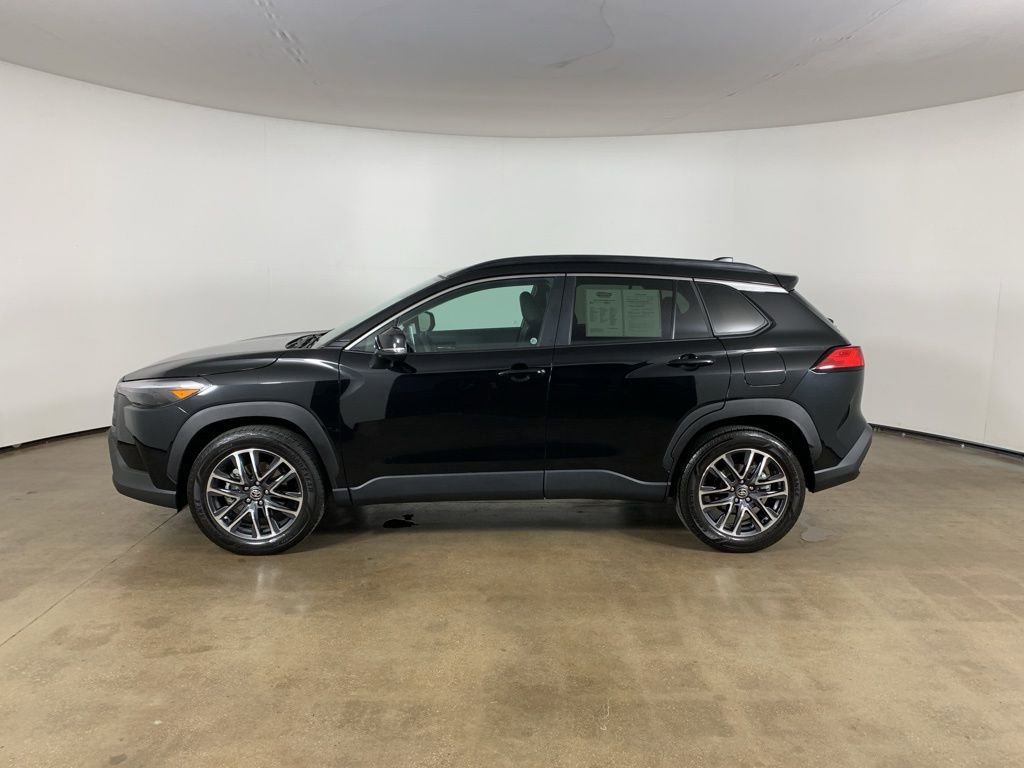 Used 2026 Toyota Corolla Cross XLE w/ Convenience Package image 17