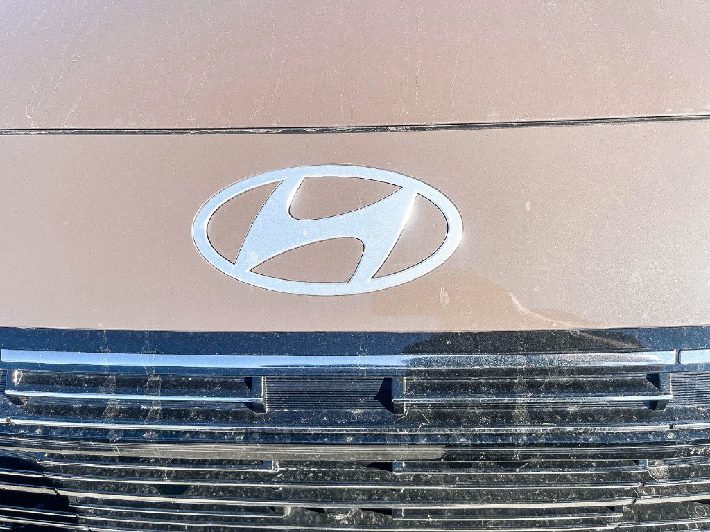 Used 2026 Hyundai Palisade SEL Premium FWD image 6
