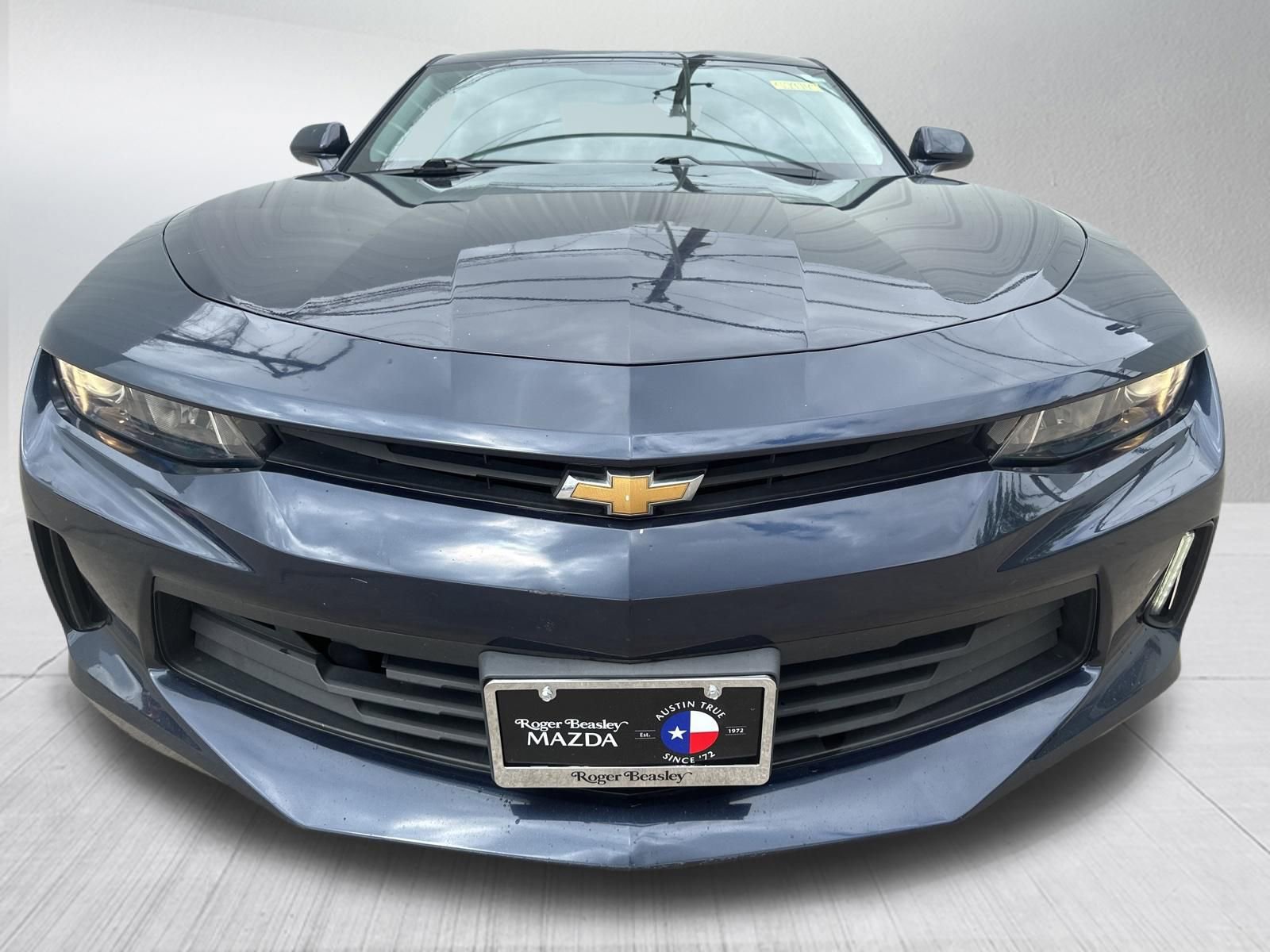 Used 2016 Chevrolet Camaro LT image 2
