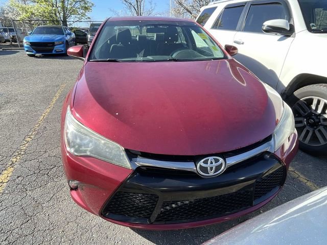 Used 2016 Toyota Camry SE image 7