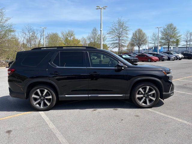 Used 2023 Honda Pilot Elite image 9