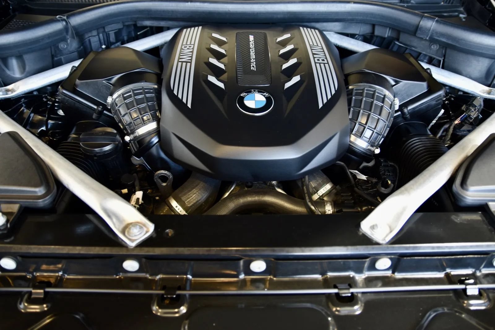 Used 2023 BMW X5 M50i w/ Executive Package AWD/4WD image 31