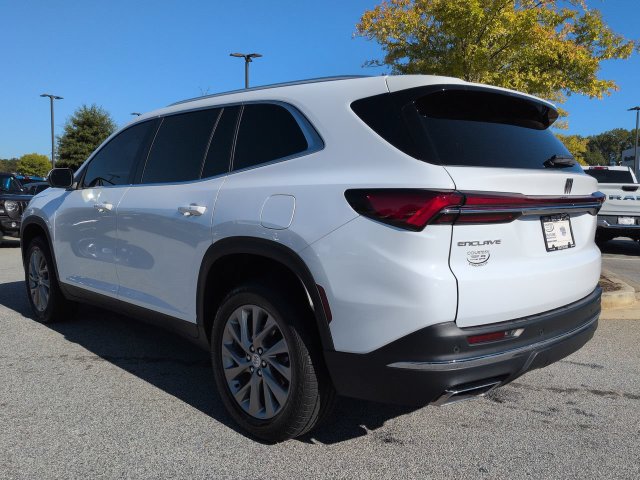 Used 2025 Buick Enclave Preferred FWD image 6