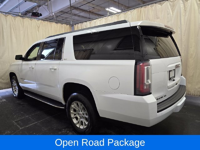 Used 2018 GMC Yukon XL SLT w/ Open Road Package AWD/4WD image 9