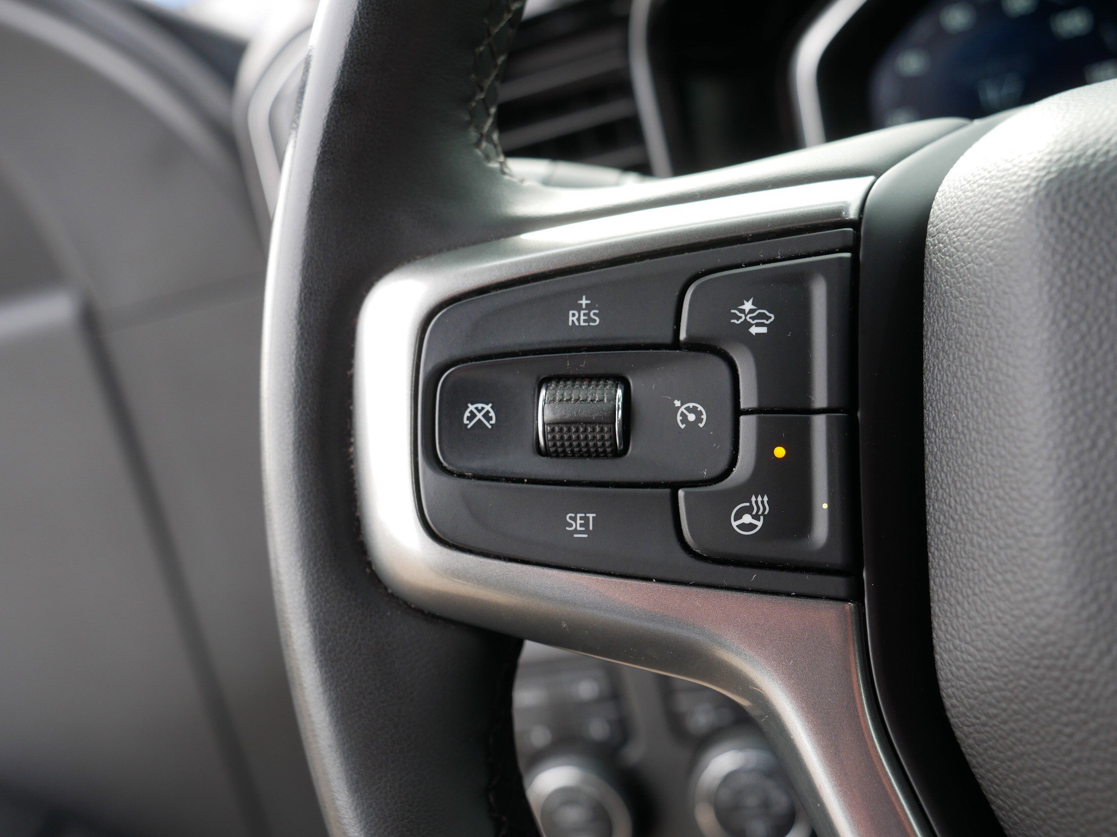 Used 2024 Chevrolet Silverado 1500 RST image 28